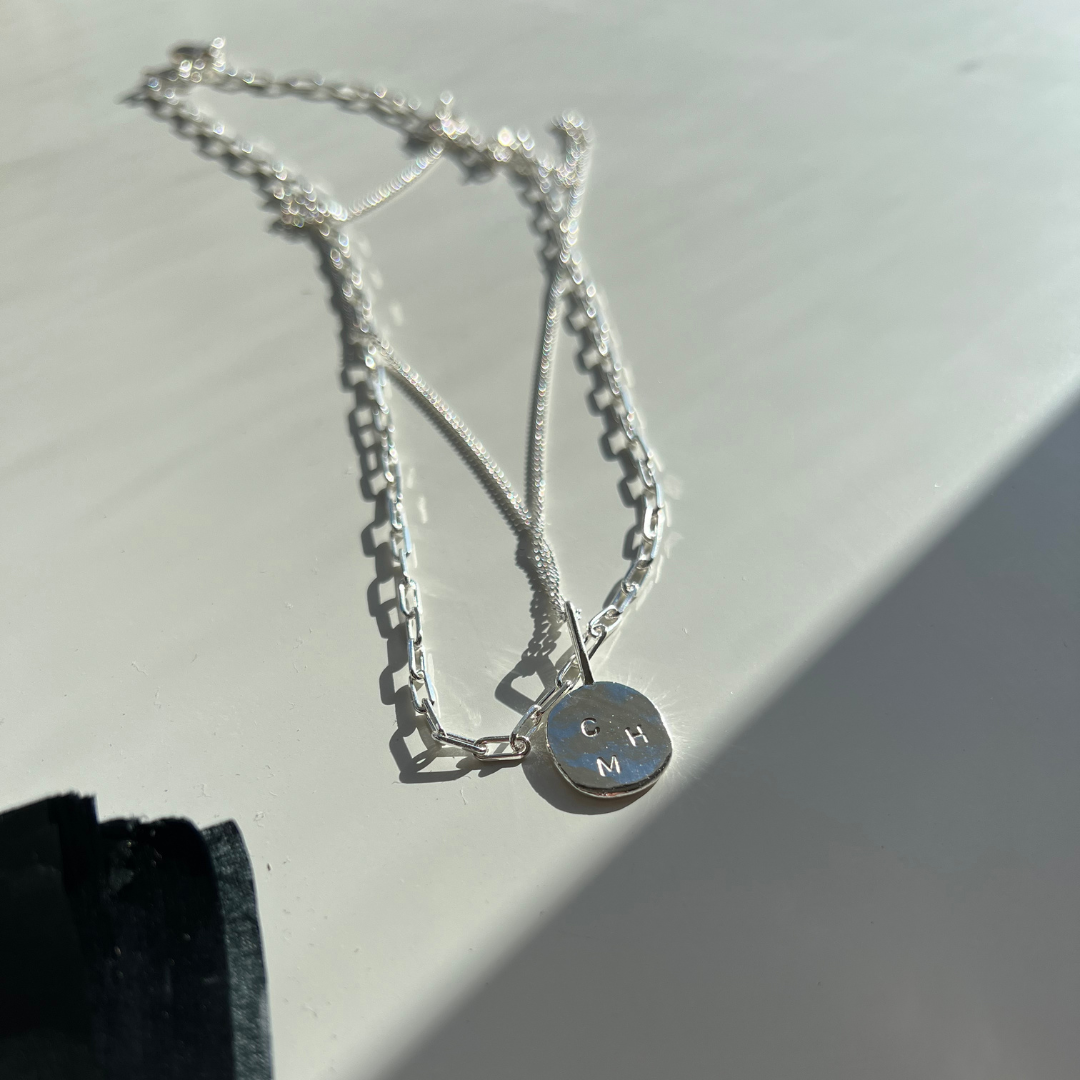 3 Initial Necklace Zuri Chain Silver