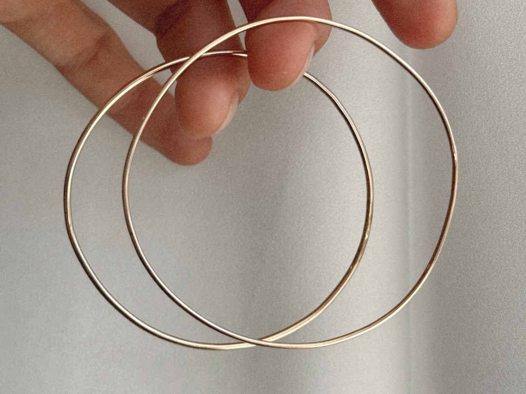 Handmade vs. Mass-Produced Jewellery: Why Artisan Craftsmanship Matters