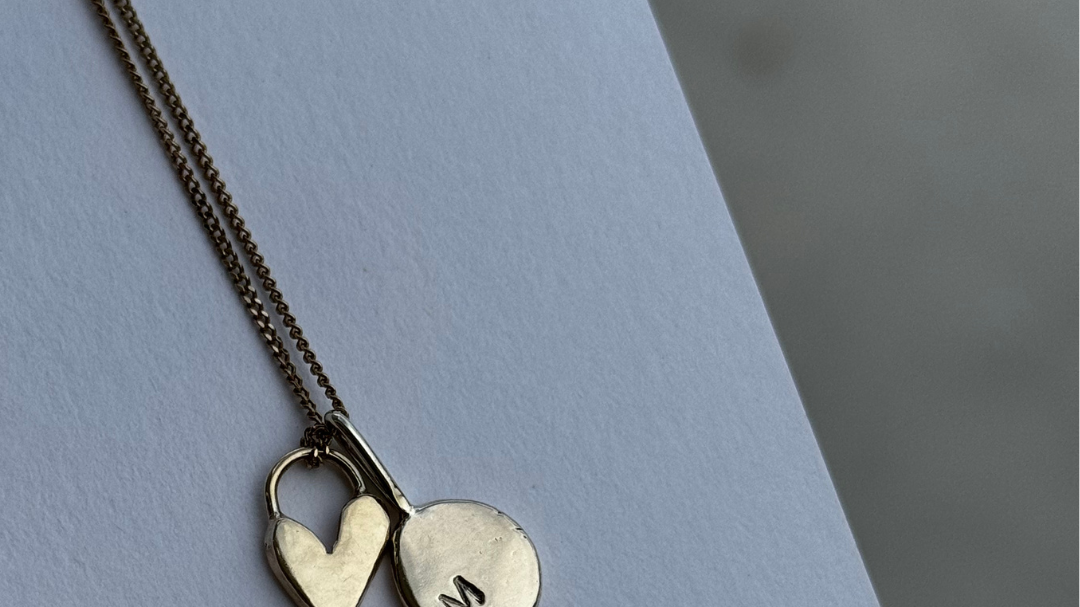 The Beauty of One-of-a-Kind Jewellery: Why Unique Pieces Speak Louder