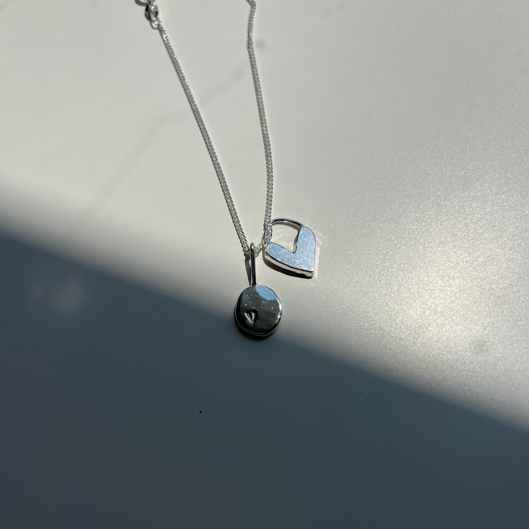 Initial Necklace X Darling Heart - Silver