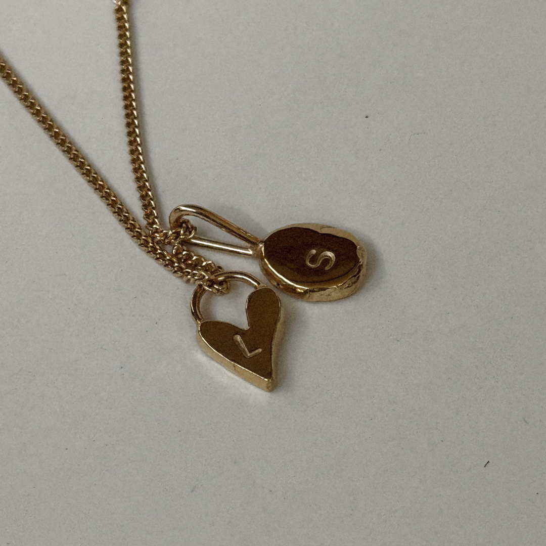 Initial Necklace X Darling Heart Petite - Gold Vermeil